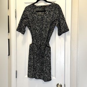 ARMANI EXCHANGE Crepe Dress with Belt & Piping Princess Line Detail Size 8 EUC